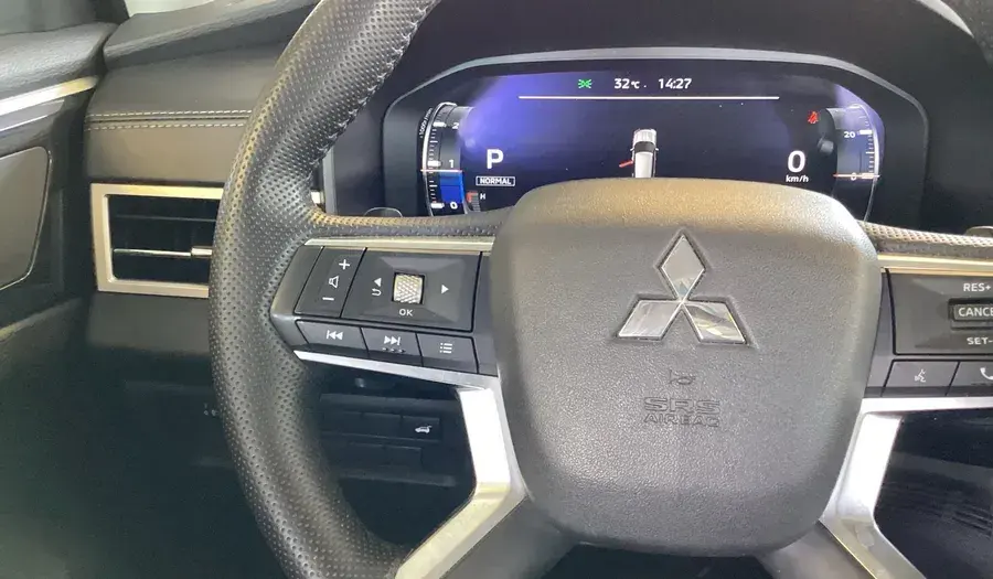 Mitsubishi Outlander 2024 2.5L