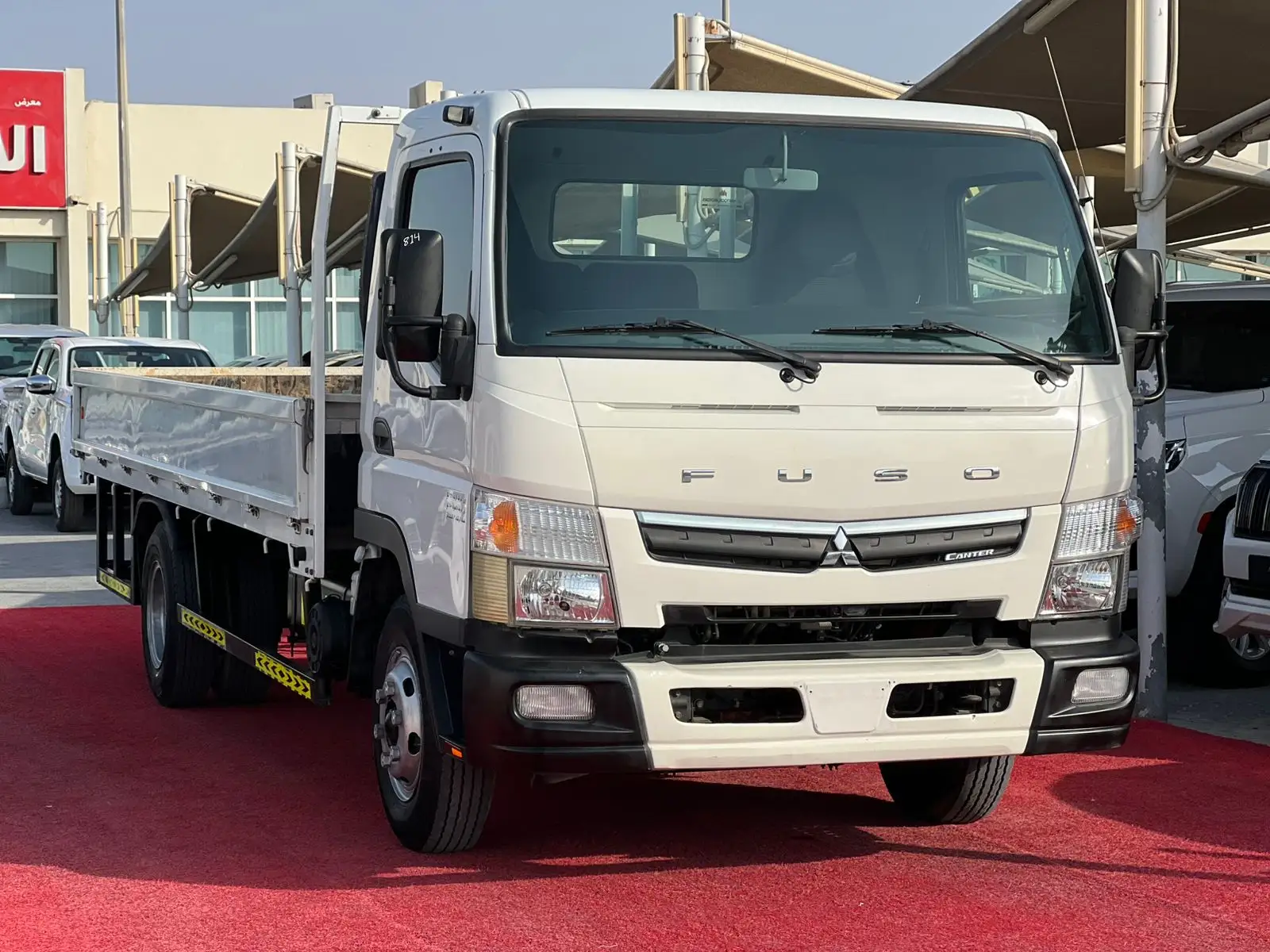 Mitsubishi Canter 2020