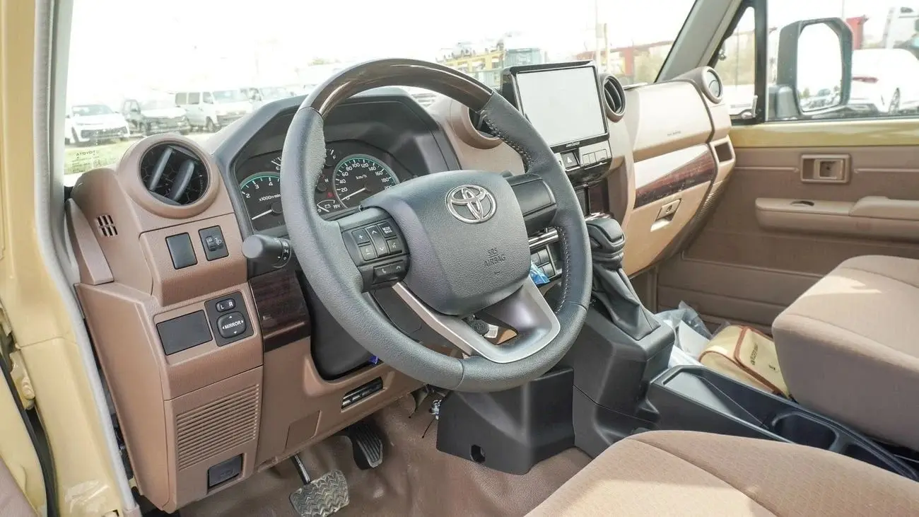 Toyota Land Cruiser Pick Up 2025 4L