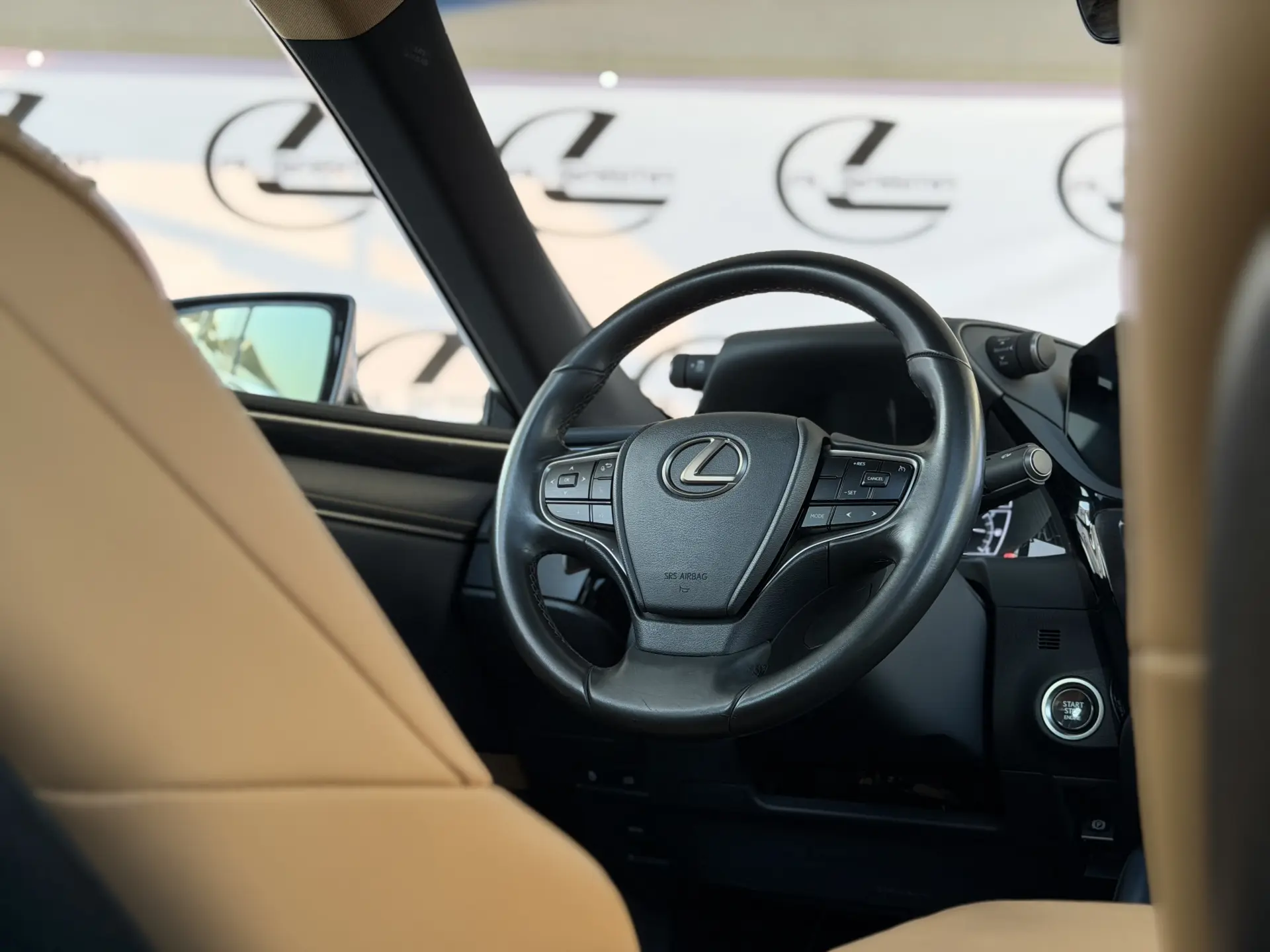 Lexus ES 2023