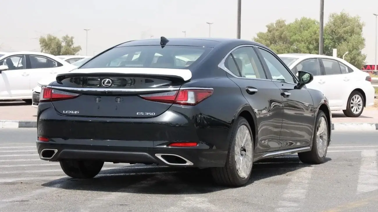 لكزس ES 2025 3.5L