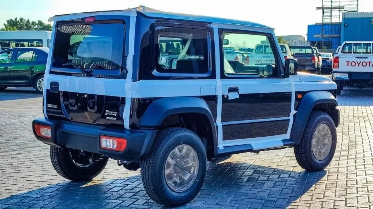 سوزوكي جيمني 2023 1.5L
