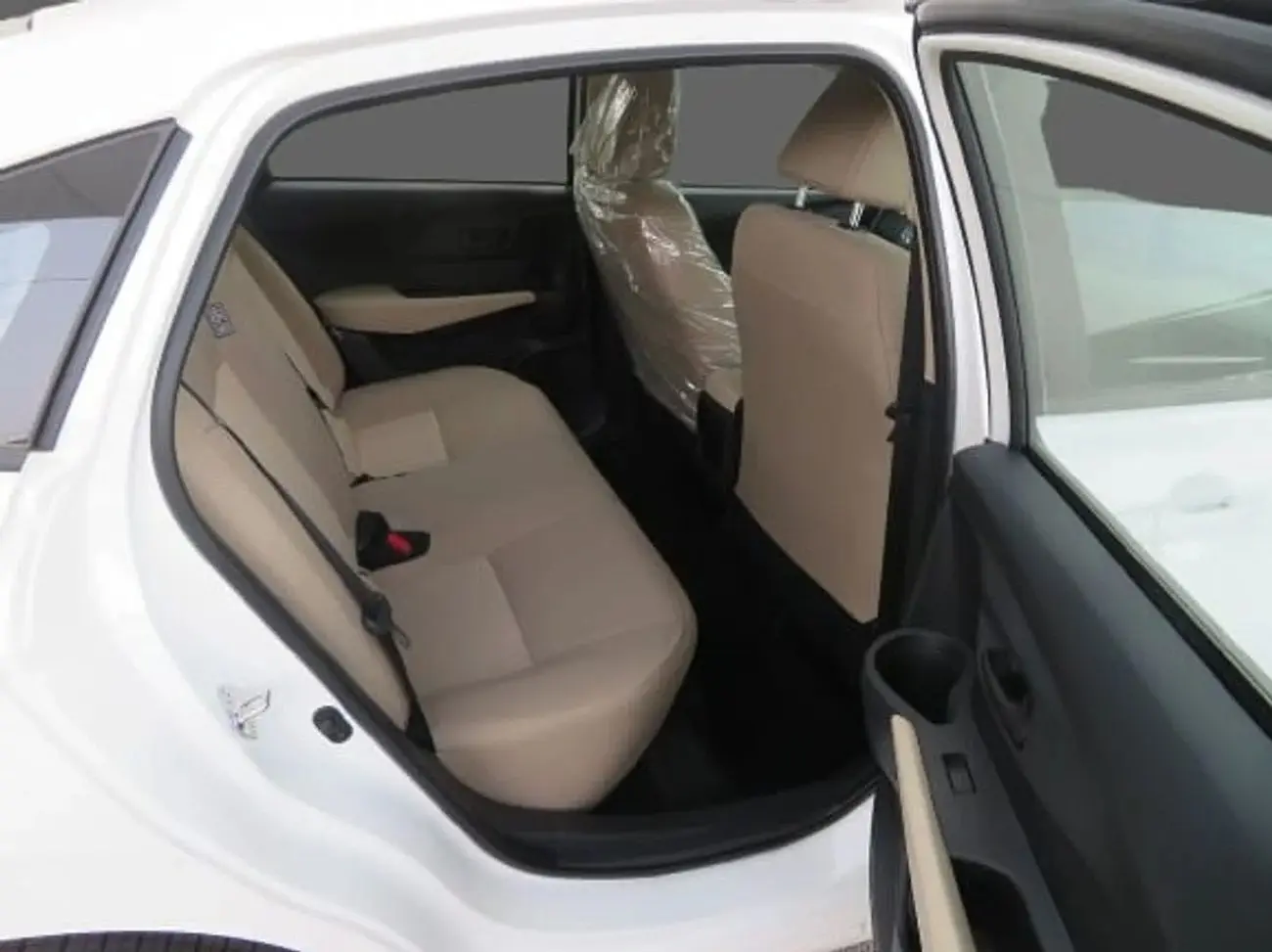 تويوتا يارس سيدان 2026 1.5L