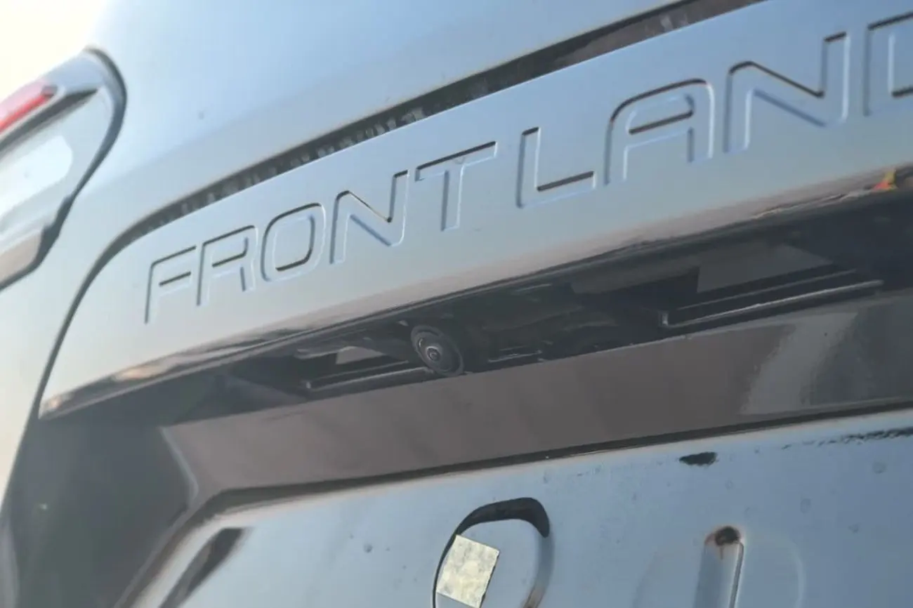 Frontlander 2025 2L
