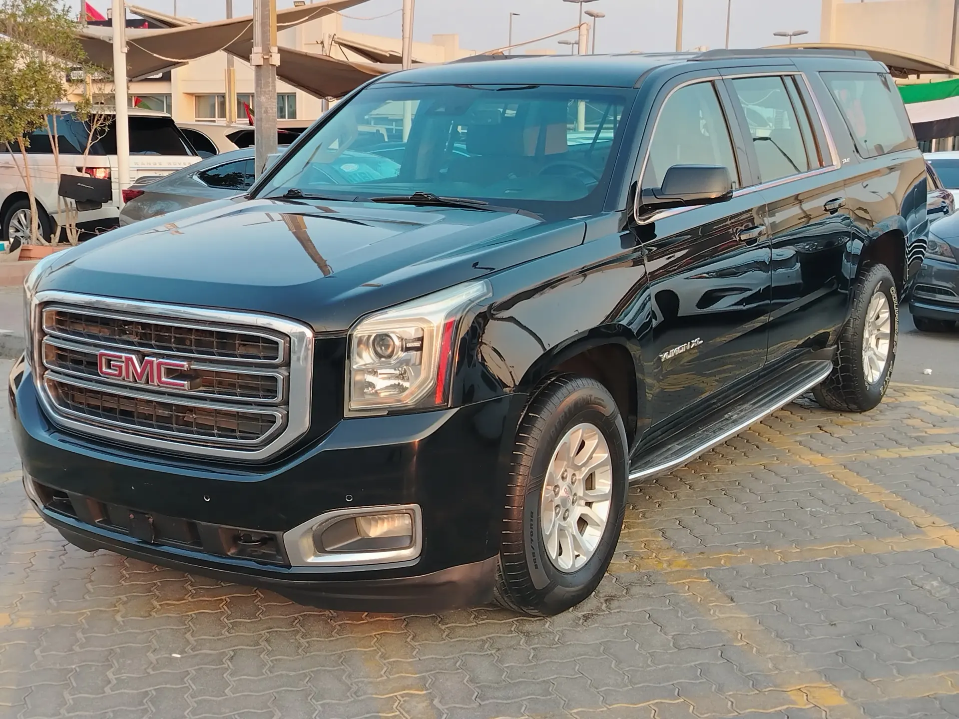 GMC Yukon 2018 5300L