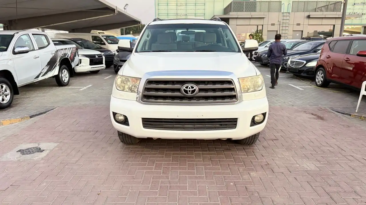 Toyota Sequoia 2015