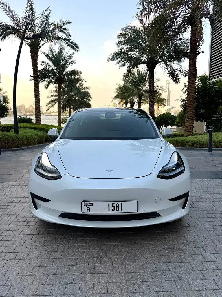 Tesla Model 3 2023 undefinedL