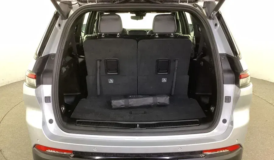 جيب جراند شيروكي 2022 3.6L