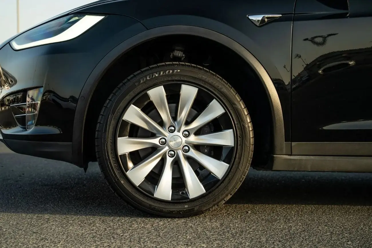 تسلا موديل اكس 2019 undefinedL