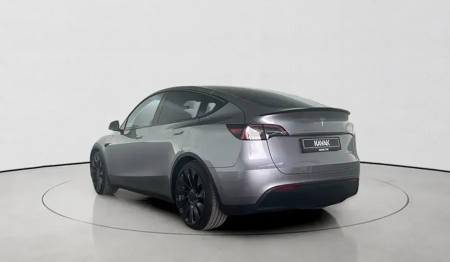 تسلا موديل Y 2023 undefinedL