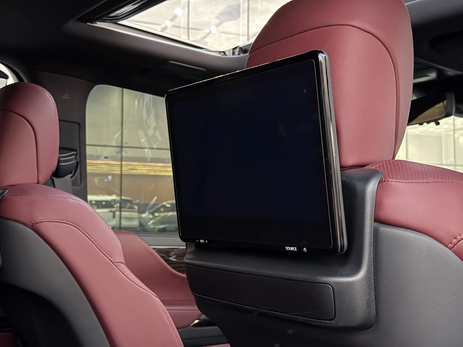 Lexus LX 2025