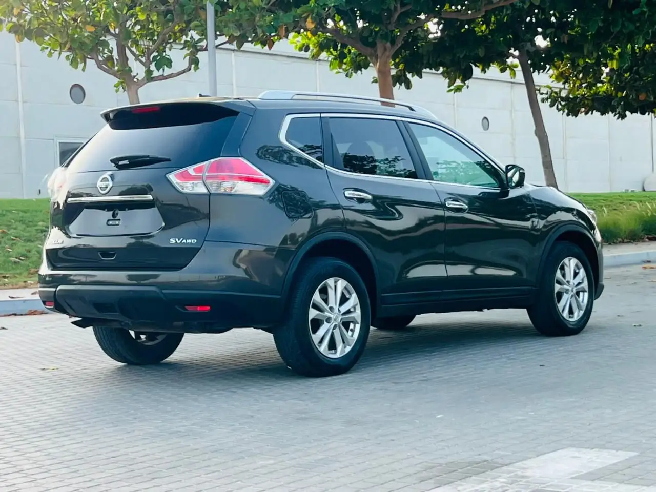 نيسان روج 2016 undefinedL