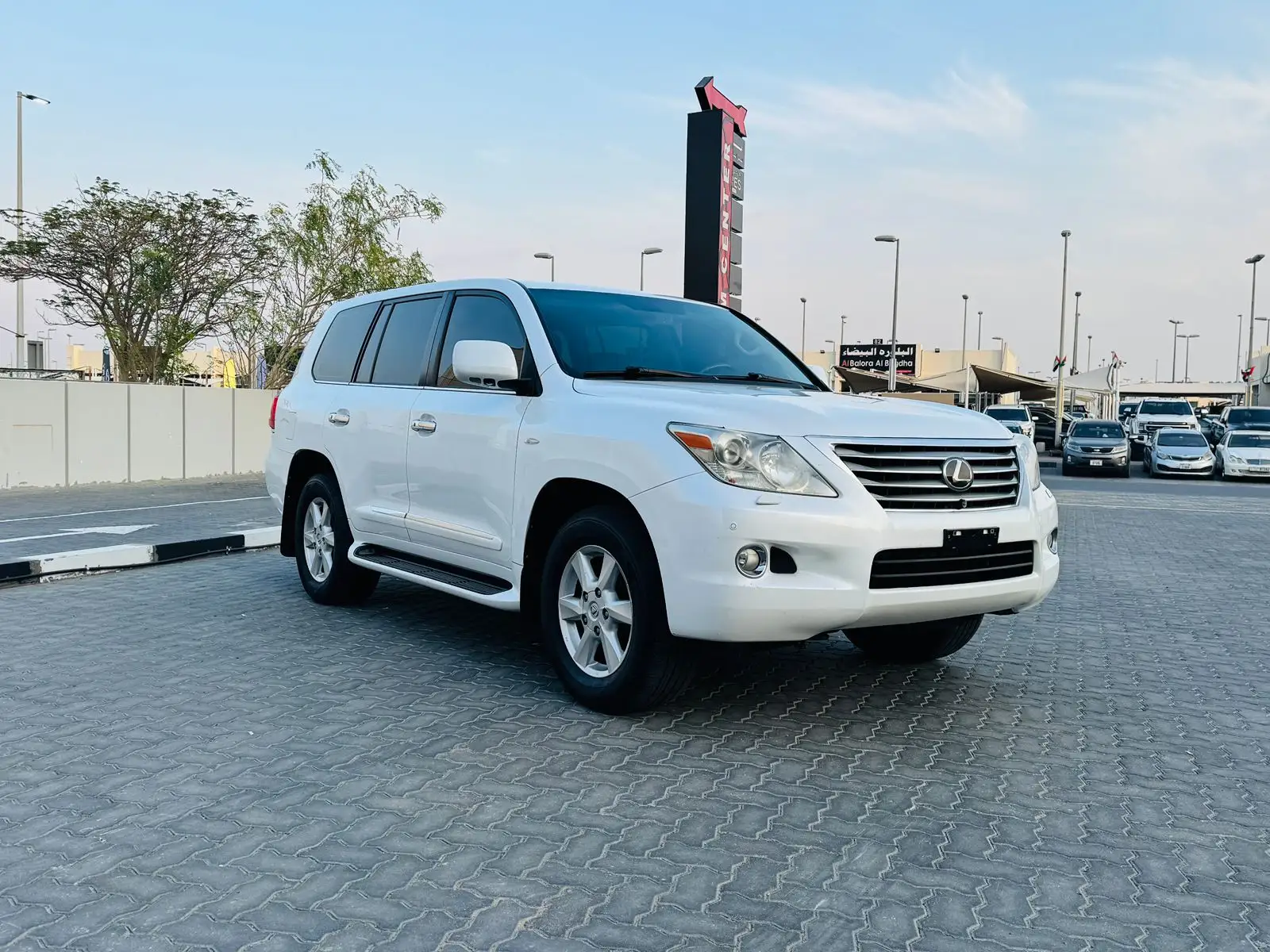 Lexus LX 2009