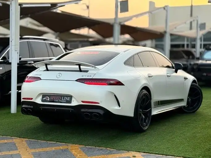 Mercedes Benz AMG GT 2022 3L