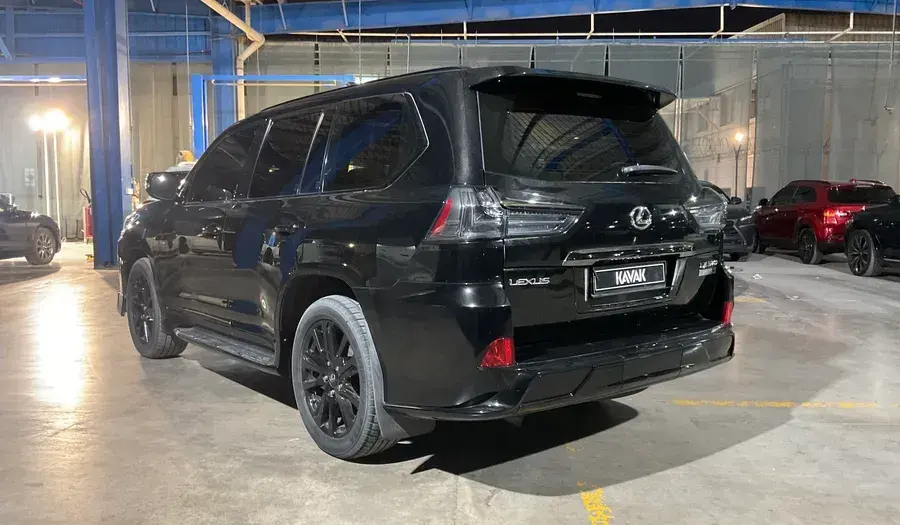 لكزس LX 2020 undefinedL