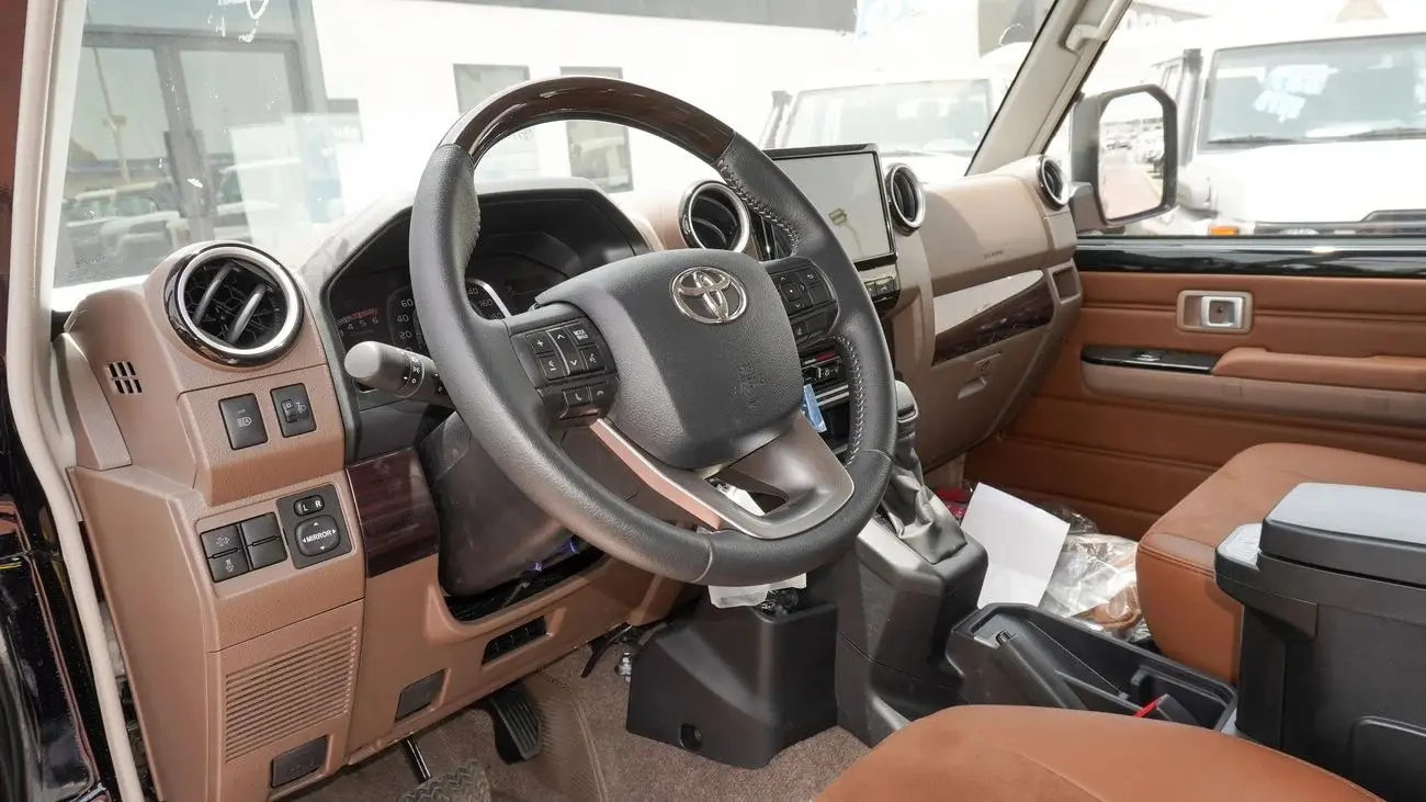 Toyota Land Cruiser 70 2025 2.8L