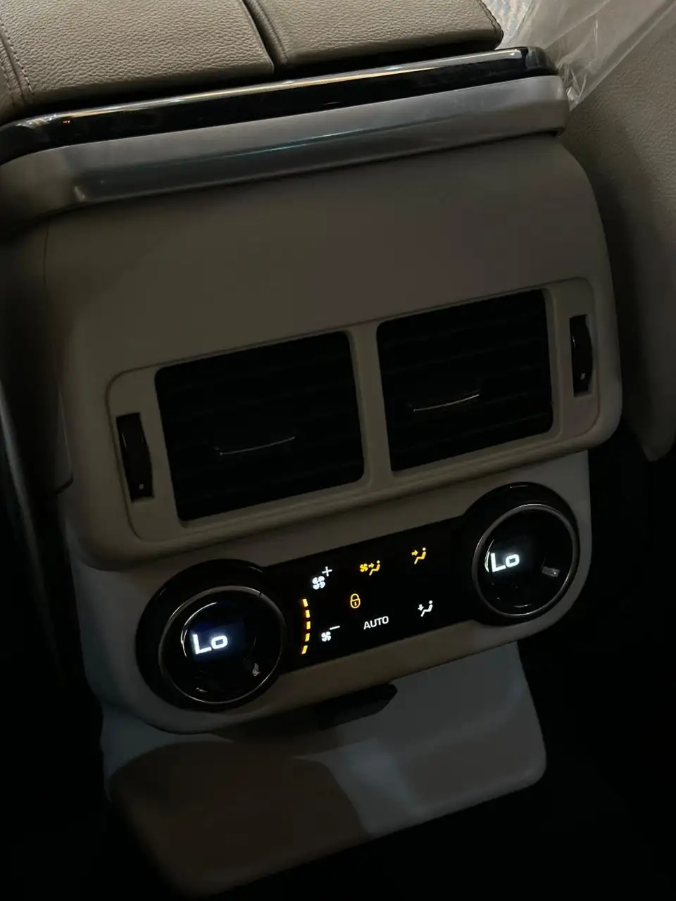 لاند روفر رينج روفر فيلار 2018