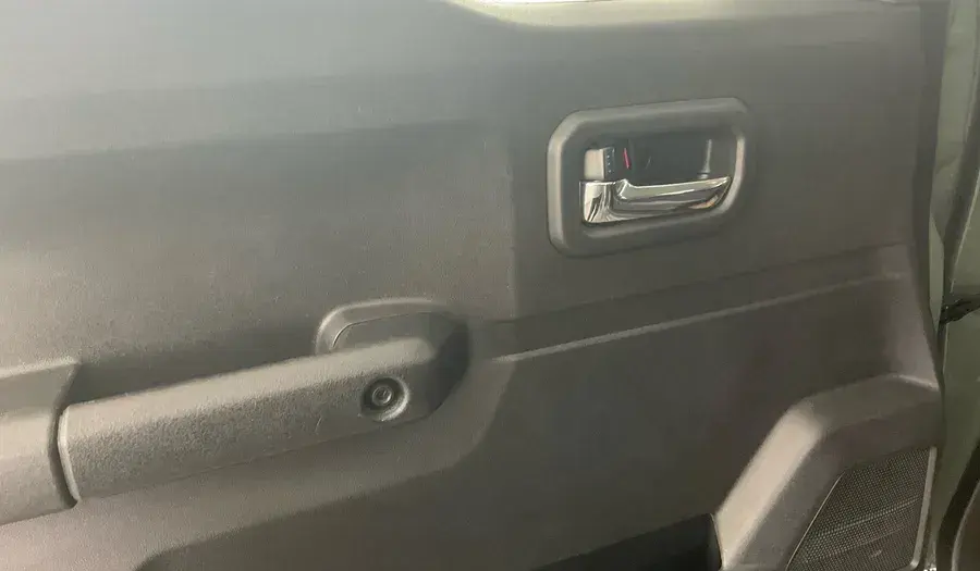 سوزوكي جيمني 2024 1.5L