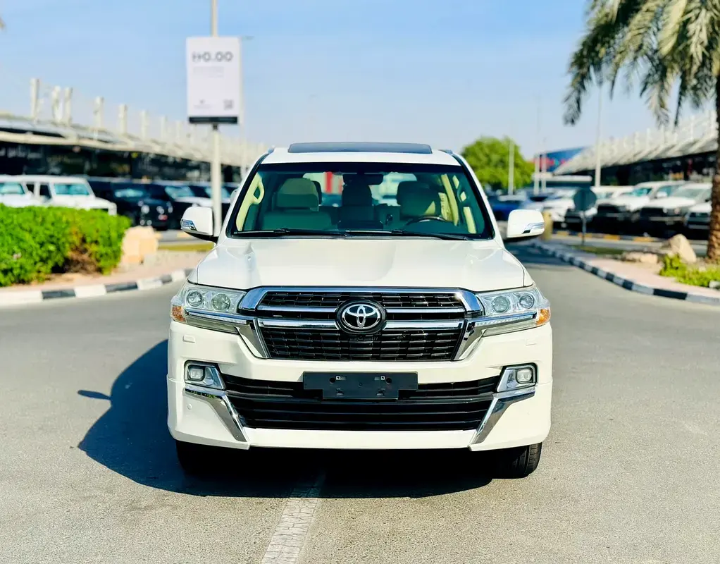 تويوتا لاند كروزر 2016