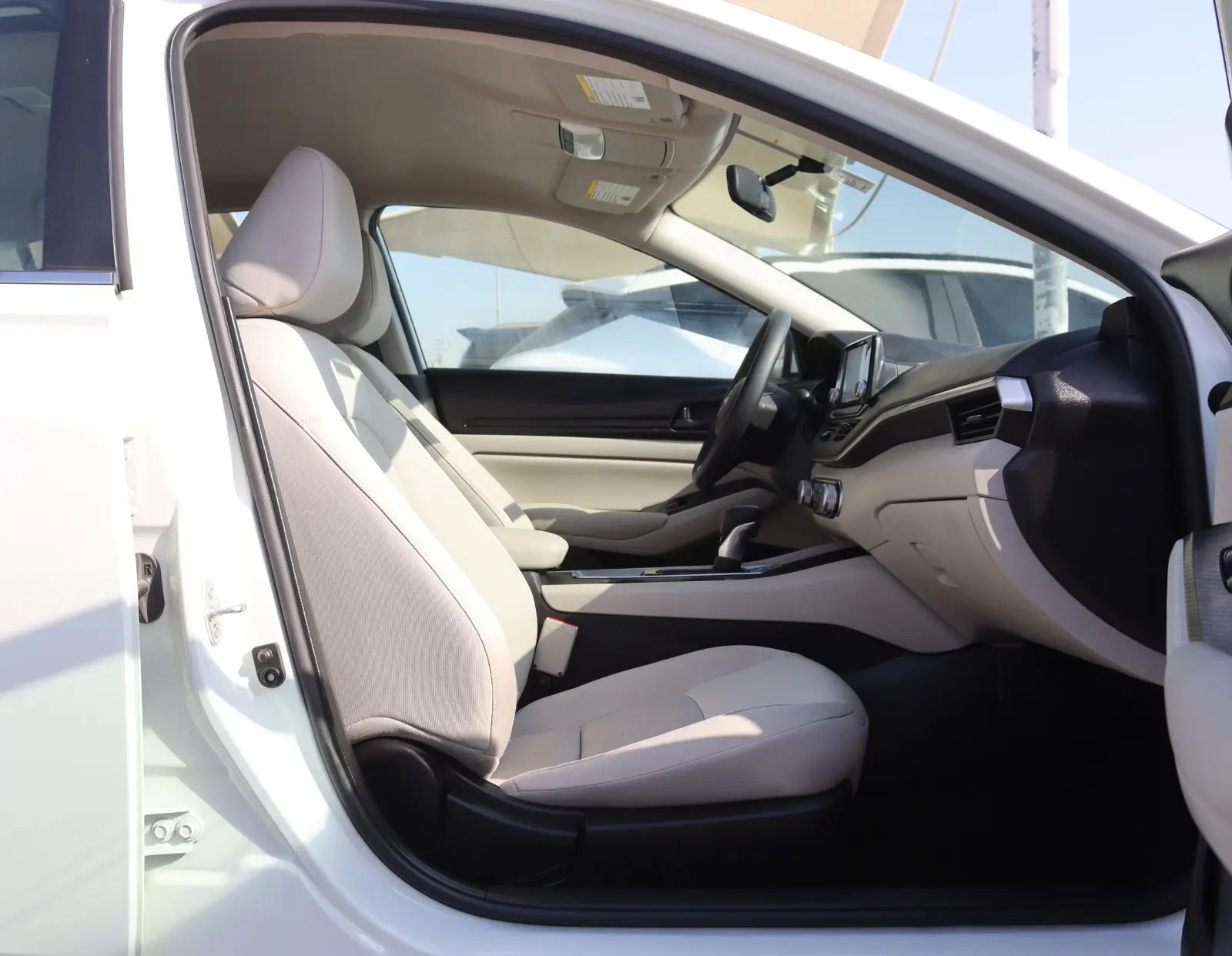 نيسان ألتيما 2023