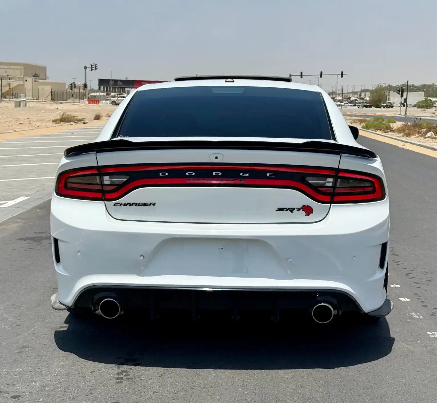 دودج تشارجر 2018