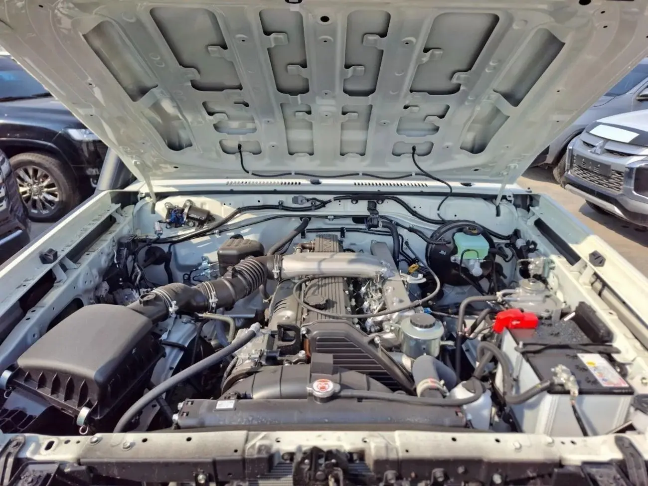 Toyota Land Cruiser 70 2025 4.2L