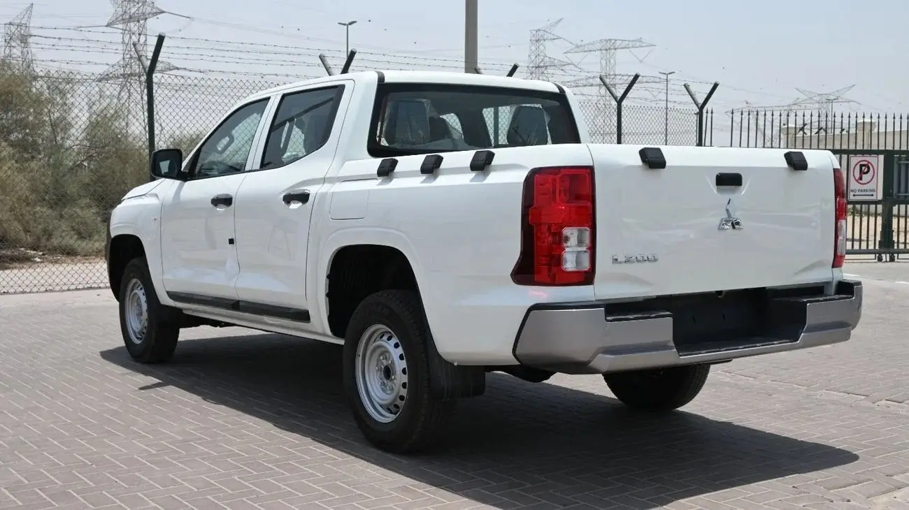 Mitsubishi L200 2025 2.4L
