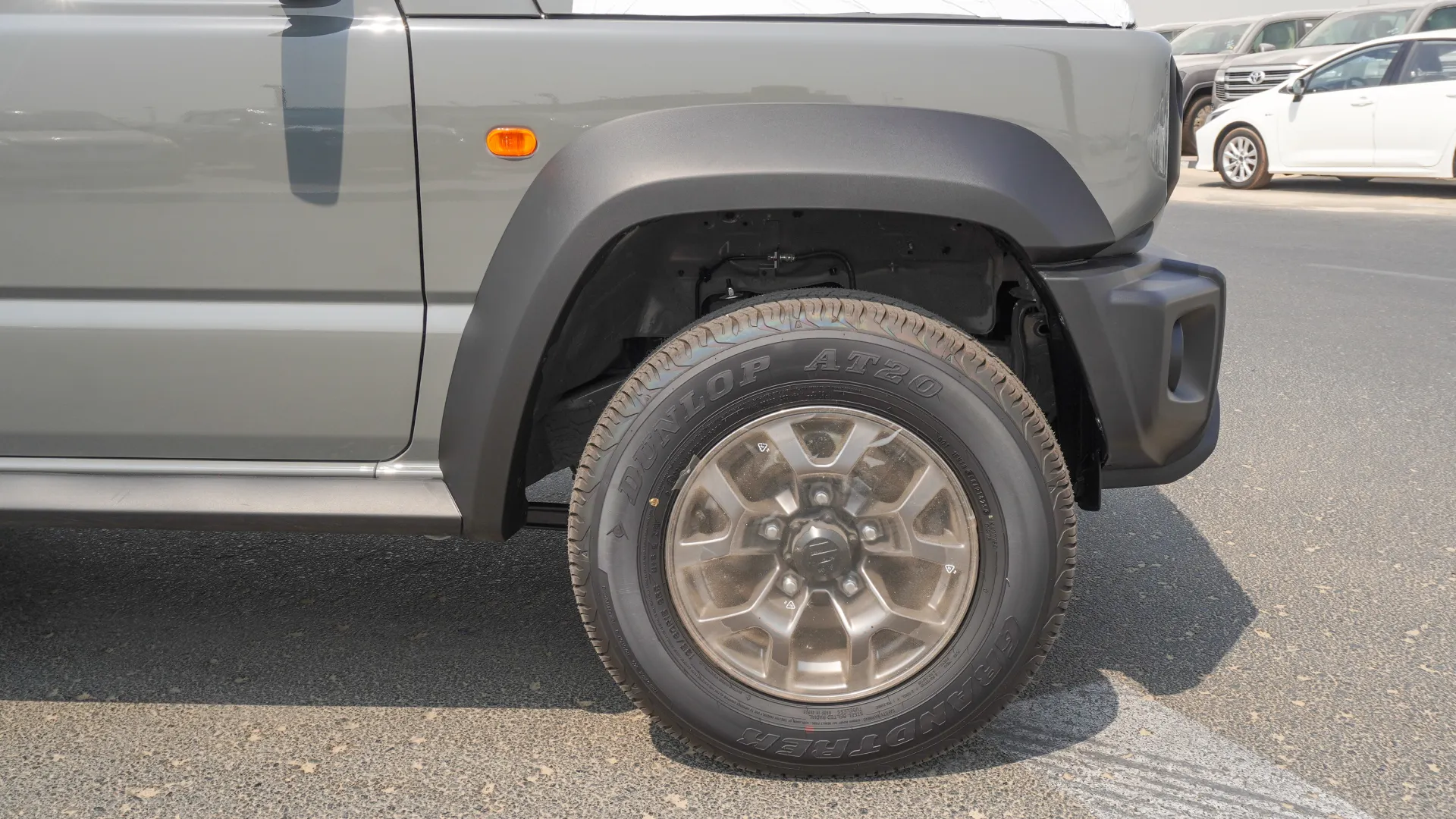 سوزوكي جيمني 2025 1.5L