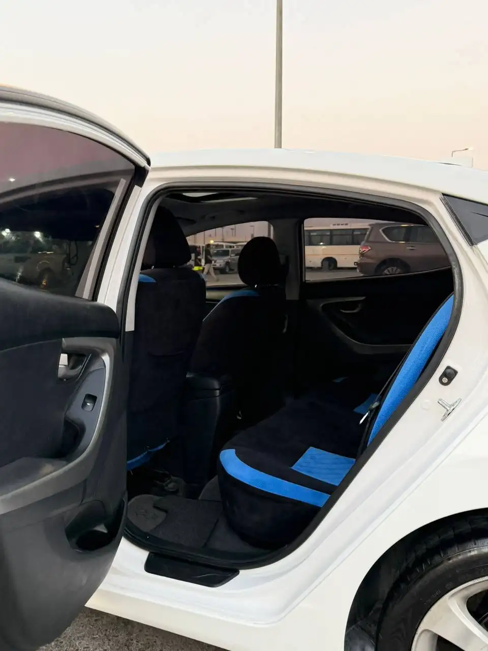 Hyundai Elantra 2012 1.6L