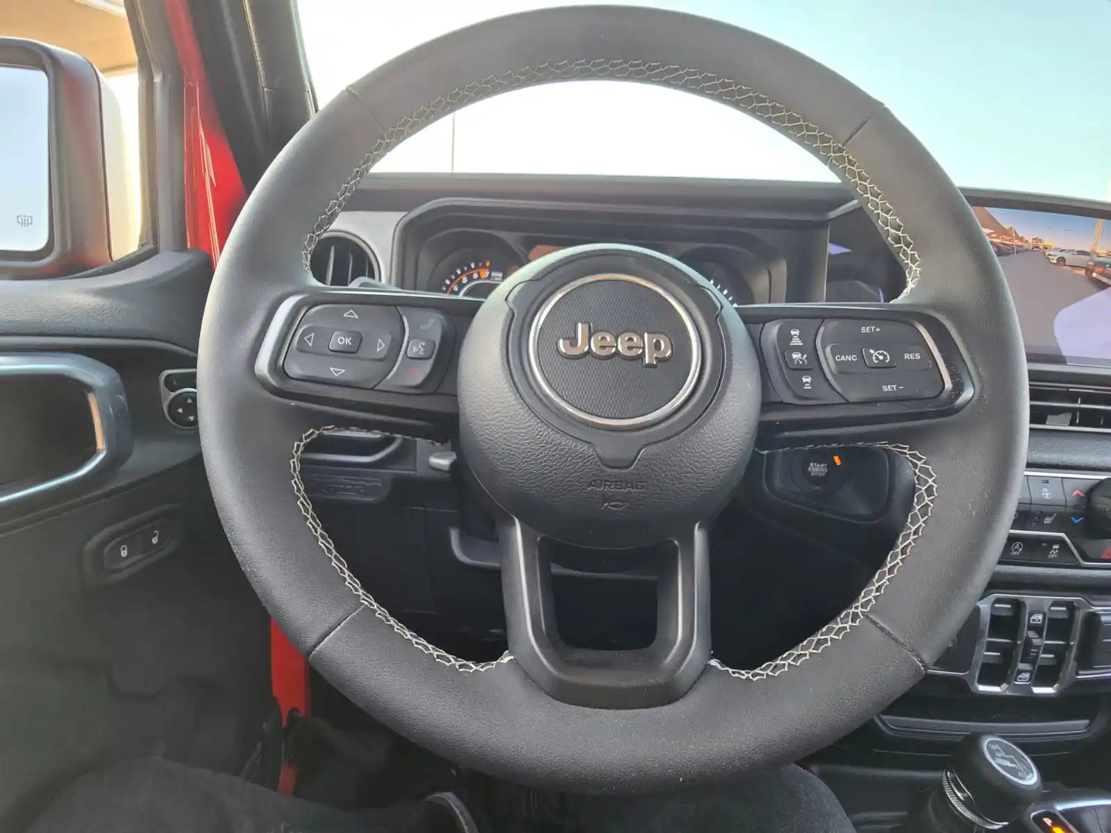 جيب جلادياتور 2025