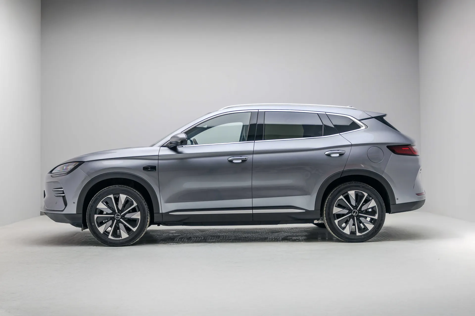 بي واي دي سونج بلس 2025