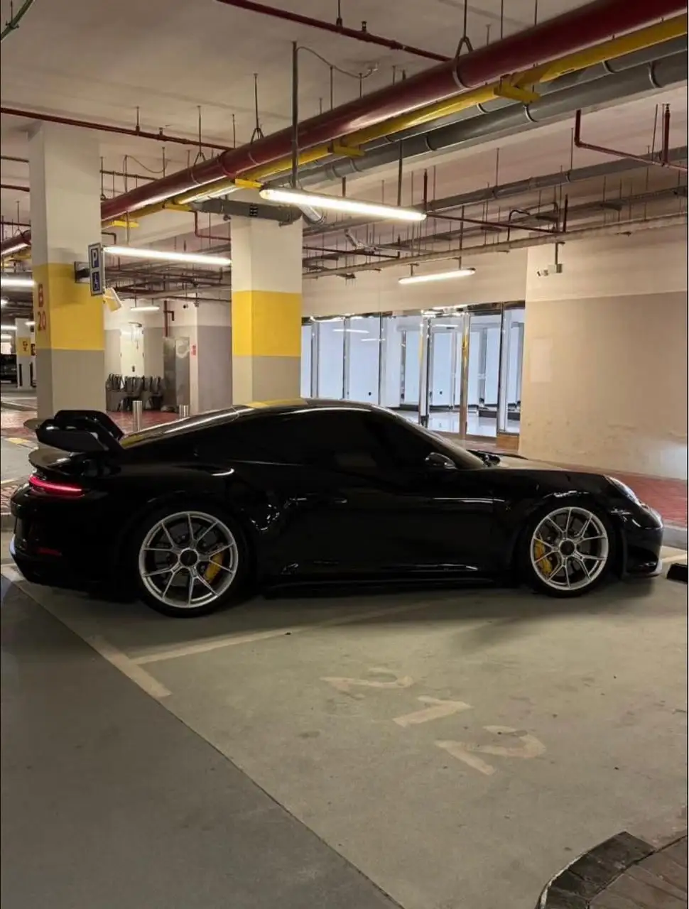 Porsche 911 2022 undefinedL