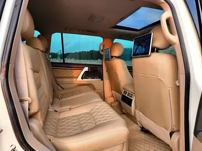 تويوتا لاند كروزر 2014