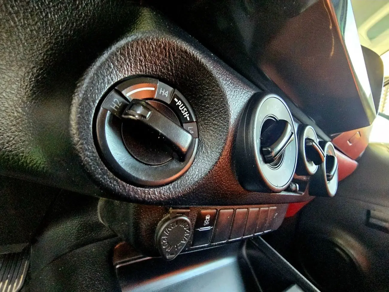 Toyota Hilux 2019 2.7L