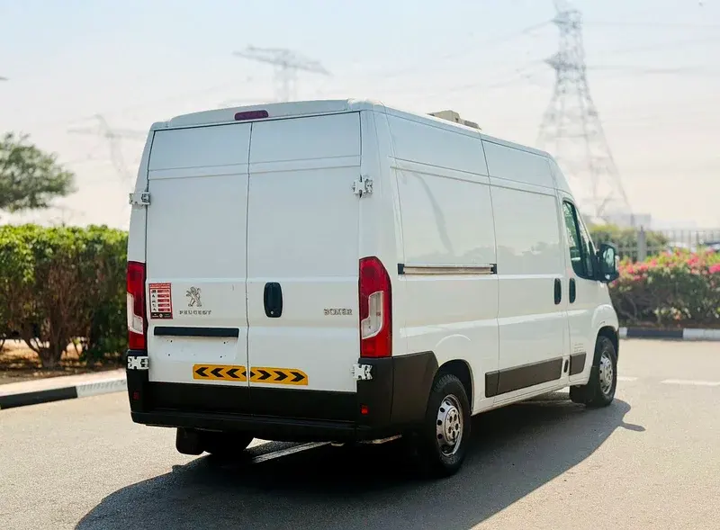 بيجو بوكسر 2021