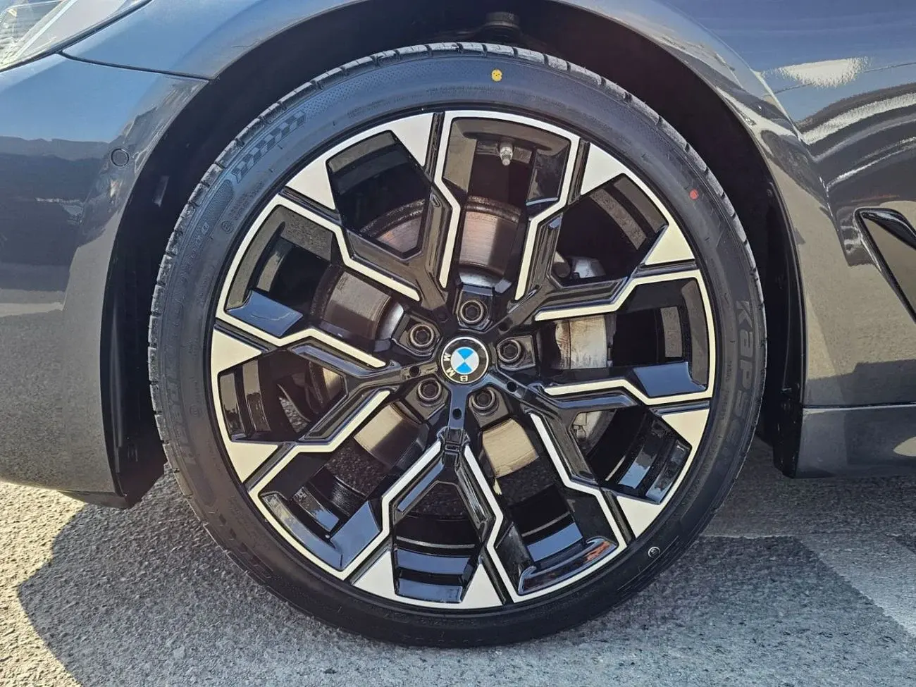 BMW 5 Series 2023 2L