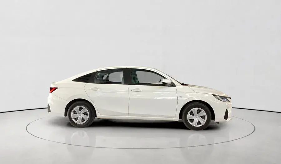Toyota Yaris 2023