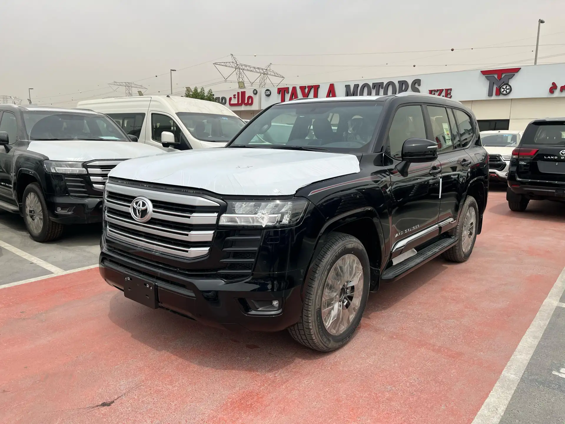 تويوتا لاند كروزر 2025
