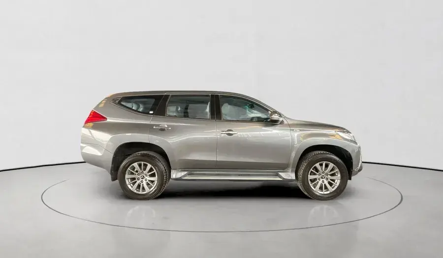 Mitsubishi Montero 2017 3L