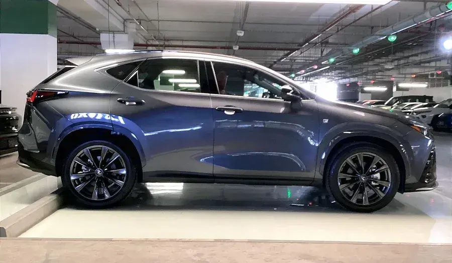 Lexus NX 2025
