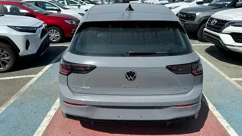 Volkswagen Golf R 2025 1.5L