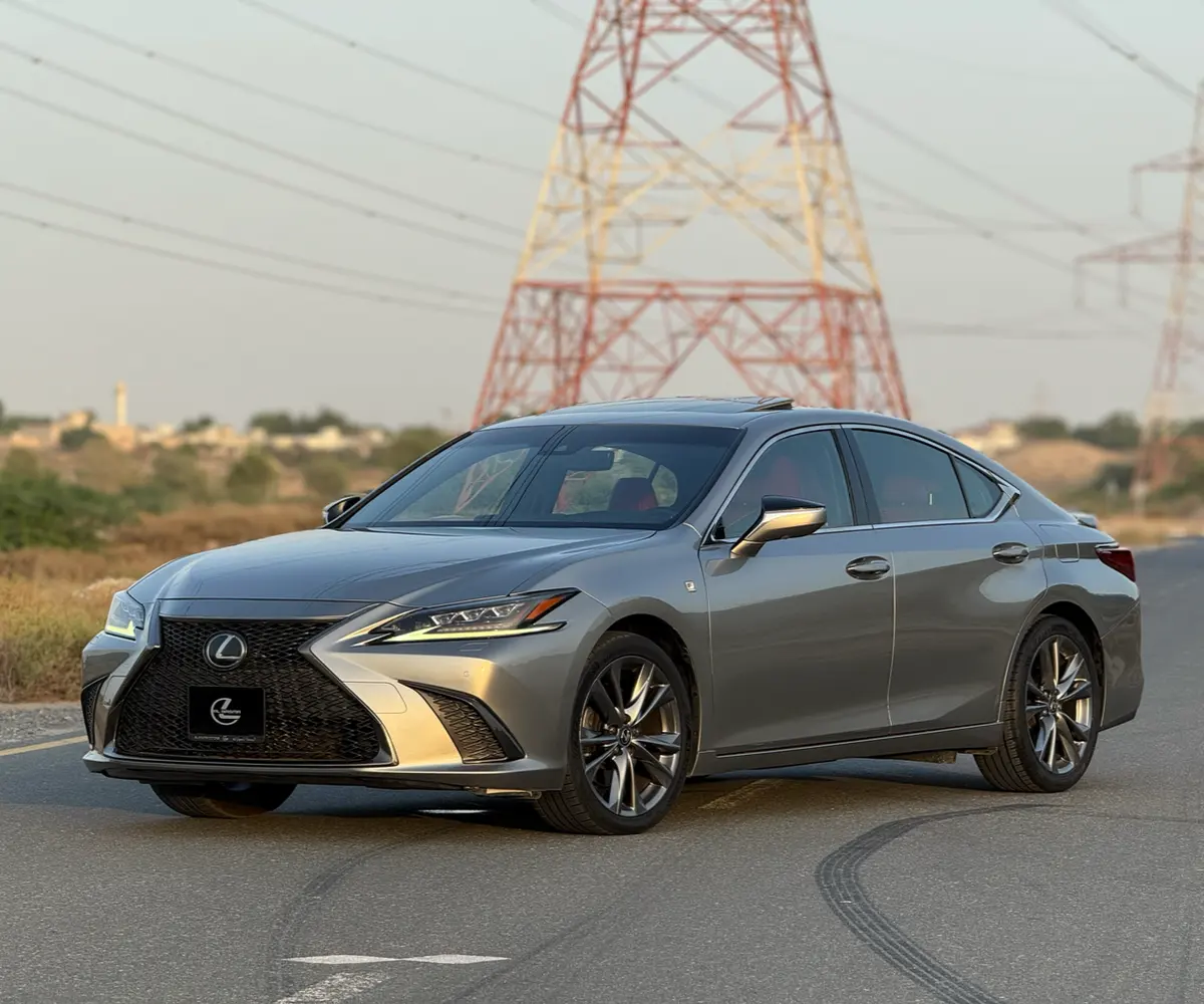 Lexus ES 2019