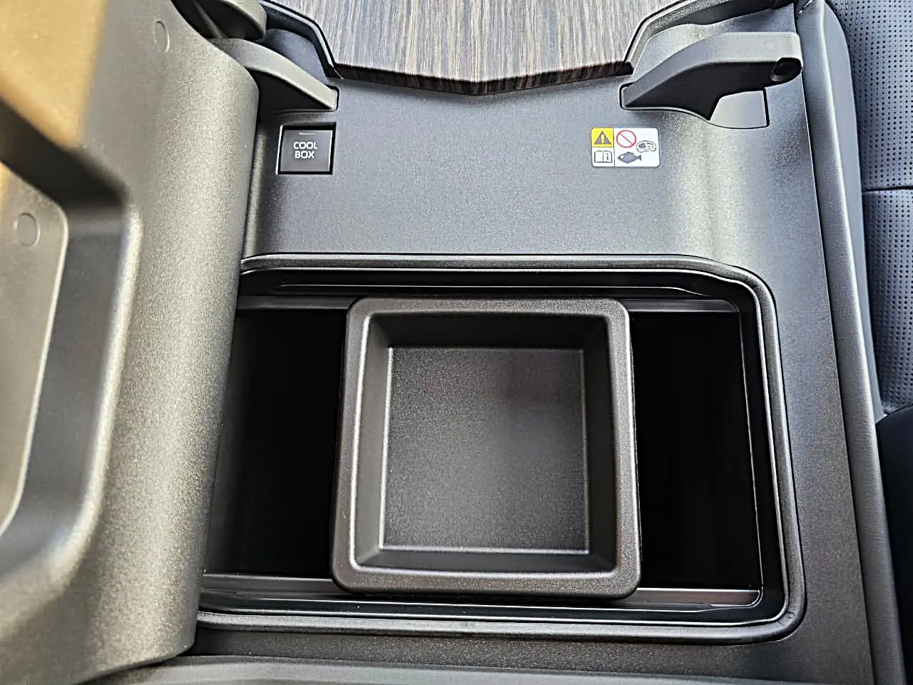 Toyota Land Cruiser 2025 3500L