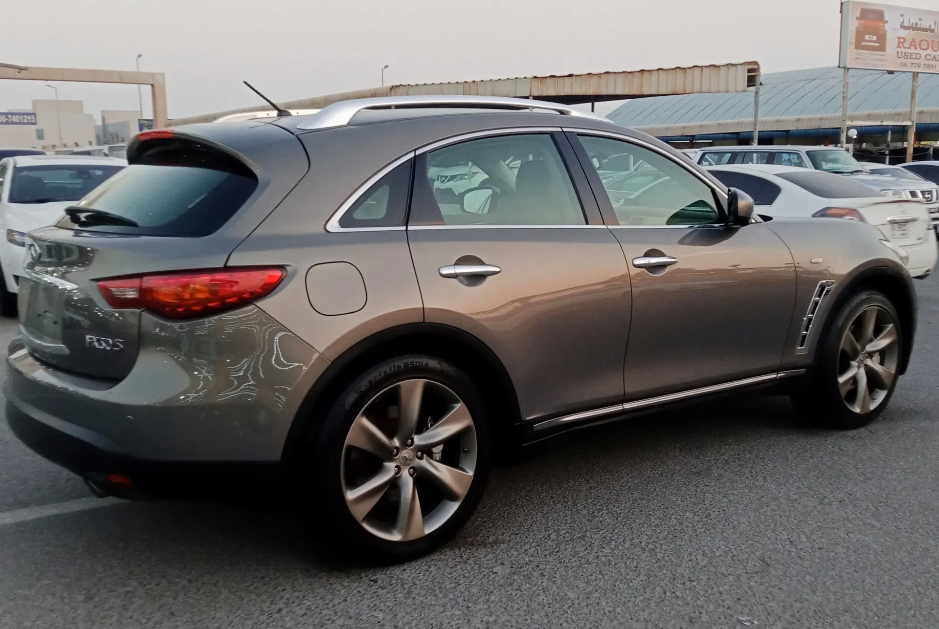 Infiniti FX50 2009 5L