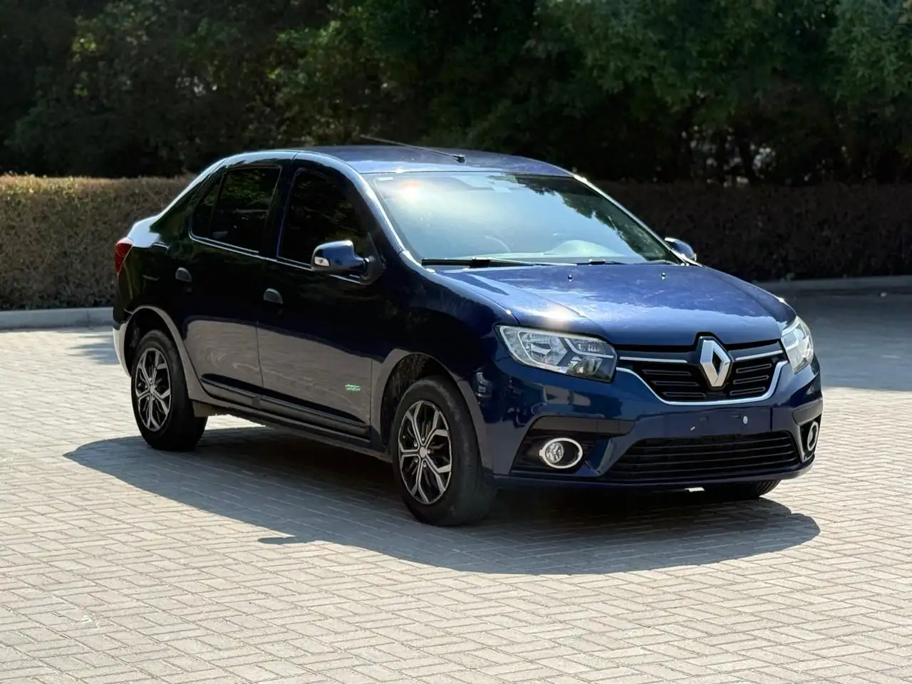 رينو سيمبول 2020