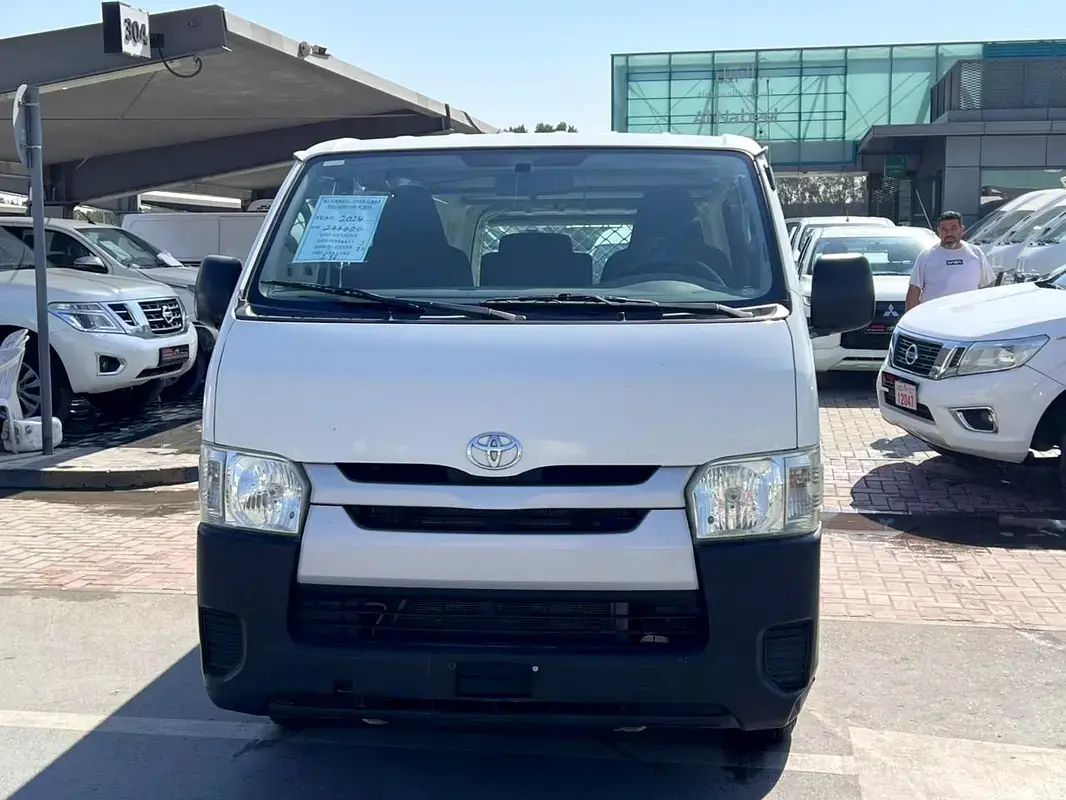 Toyota Hiace 2014 2.5L