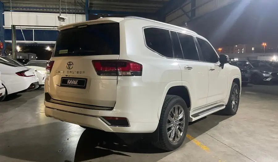 تويوتا لاند كروزر 2023 4L