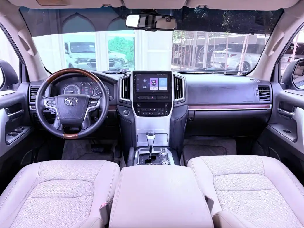 Toyota Land Cruiser 2018