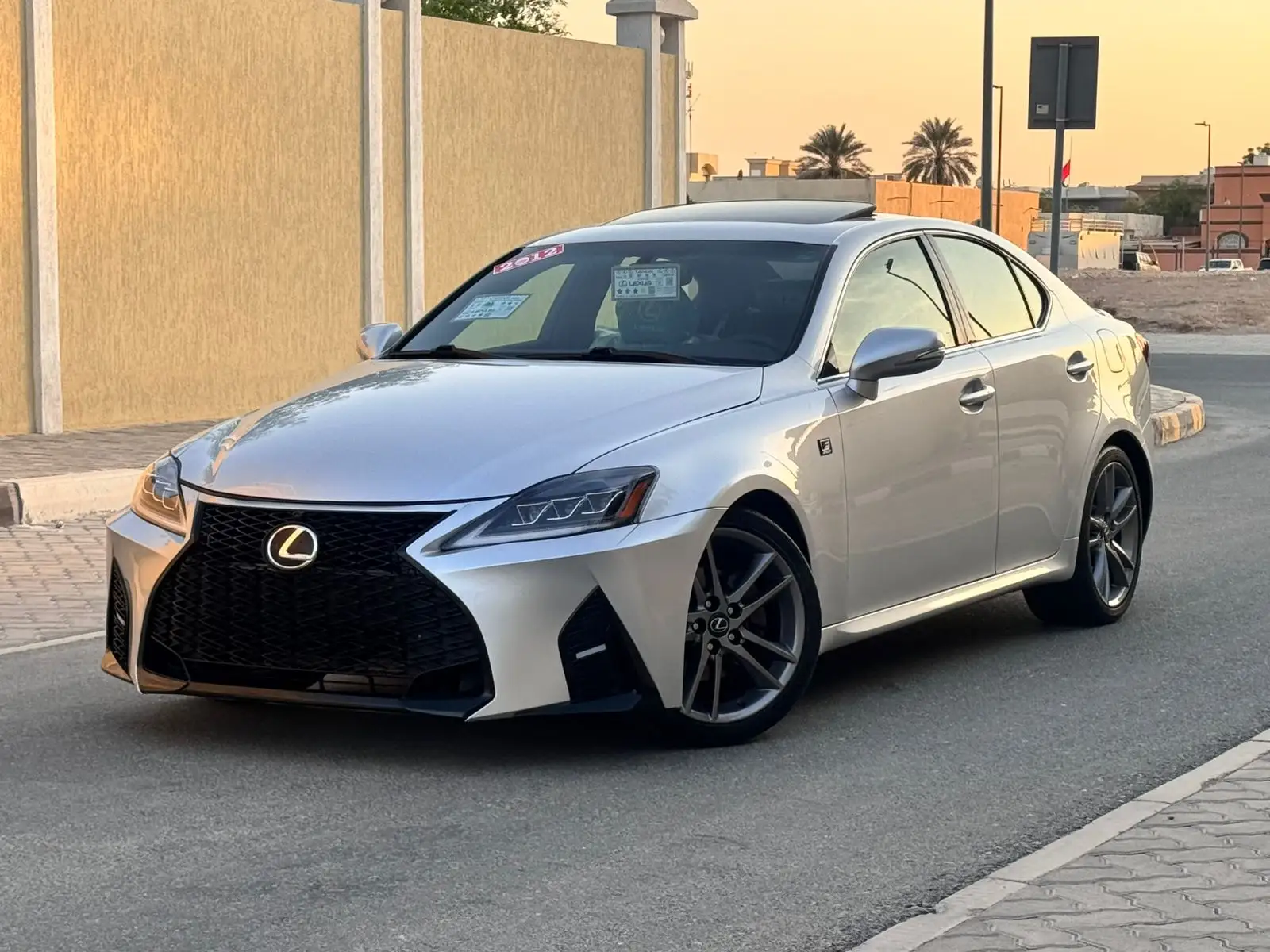 Lexus IS 2012