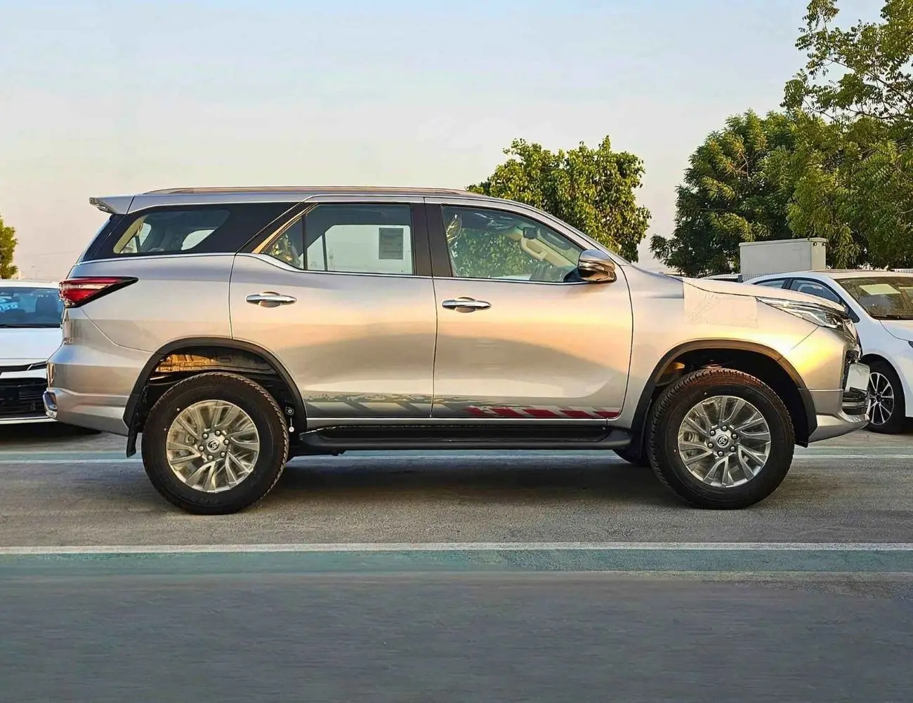 Toyota Fortuner 2025 4L